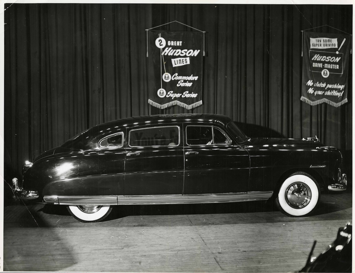 1940ca - Hudson brand car at car show
