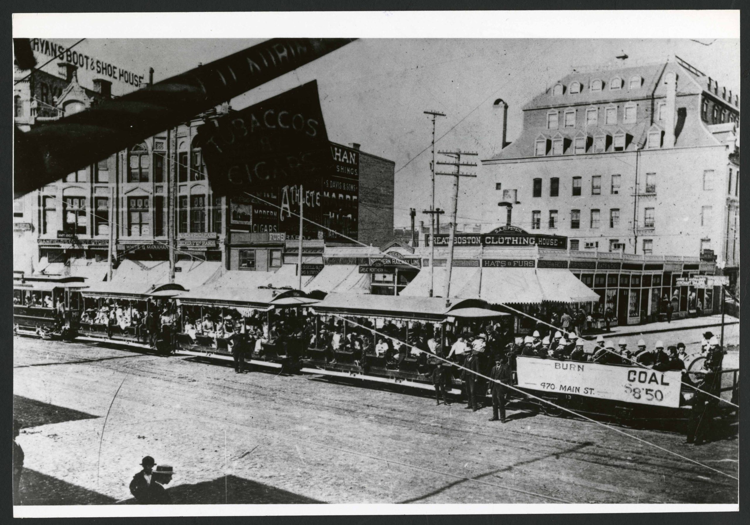 1893-A Long Streetcar on Main Street at William Avenue