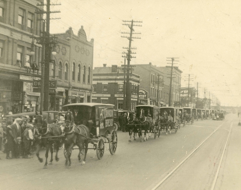 1915-Canada Bread delivery wagons at Main and Selkirk