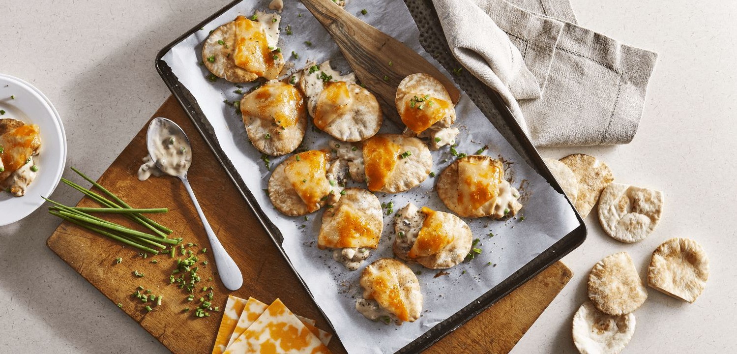 Recipe for Cheesy Pot Pie Pockets