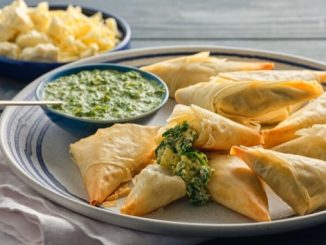 Recipe for Spinach & Cheese Filled Samosa Bites
